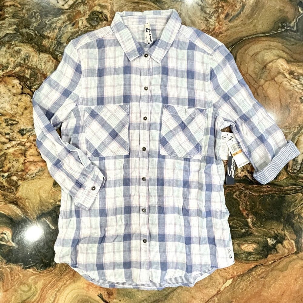 Seven 7 blouse blue lavender small roll up sleeve